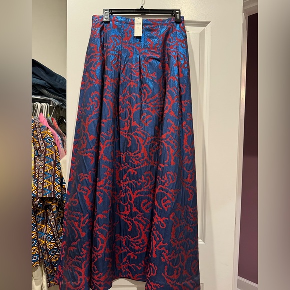 Never worn. New Maeve skirt Size 6 - Picture 1 of 2